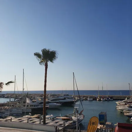 Apartament The Belvedere Marina Latsi