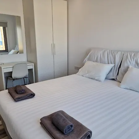 아파트 The Belvedere Marina 라치