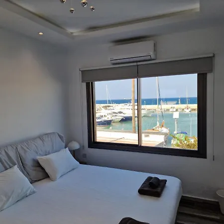 The Belvedere Marina لاشي