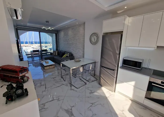 The Belvedere Marina Apartment